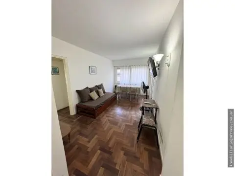 Departamento de 2 ambientes en alquiler en Centro