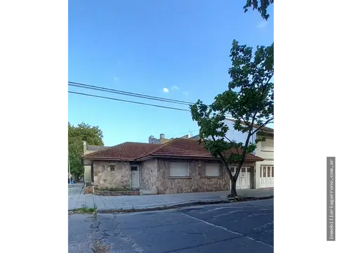 Casa de 3 ambientes en venta en DON BOSCO