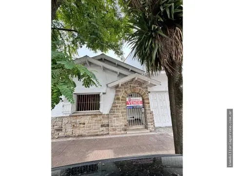 Casa de 3 ambientes en venta en NUEVA POMPEYA
