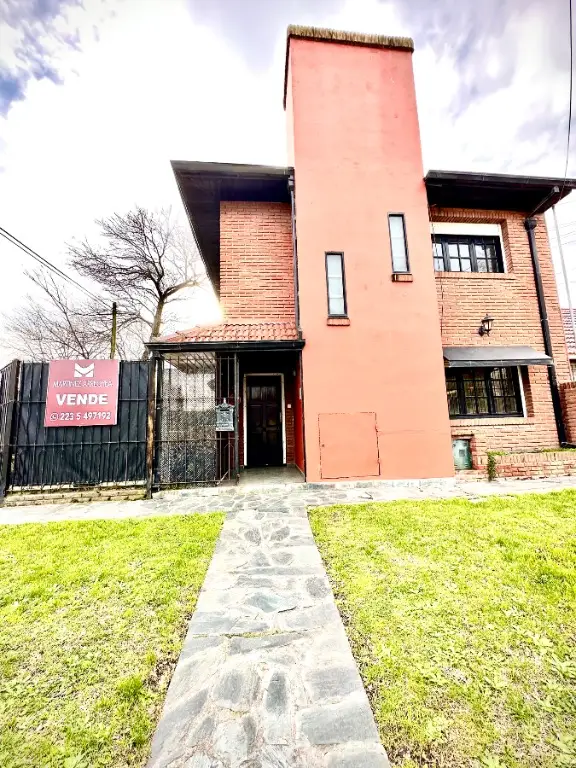 Casa en venta en VILLA PRIMERA