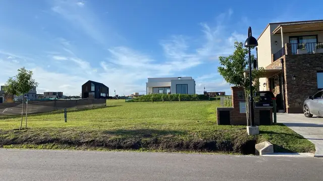 Terreno en venta en LOS ACANTILADOS