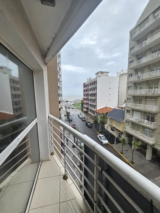 Departamento de 2 ambientes en venta en LA PERLA