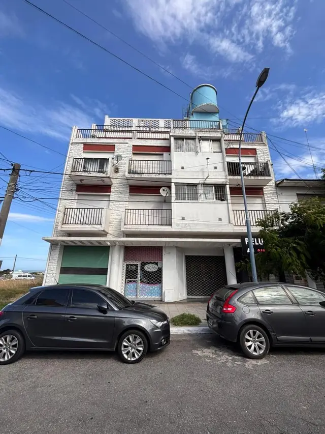Departamento de 1 ambiente en venta en PUNTA MOGOTES