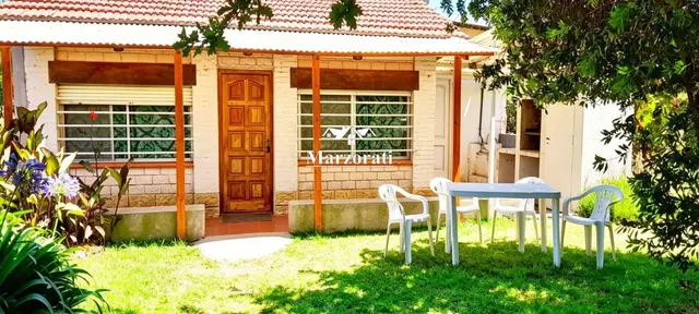 Casa de 2 ambientes en venta en Los Acantilados