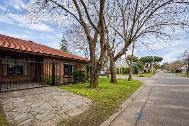 Casa de 3 ambientes en venta en COLINAS DE PERALTA RAMOS