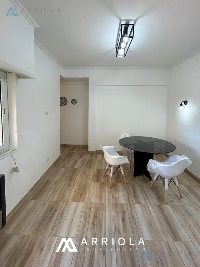 Departamento de 3 ambientes en venta en Centro