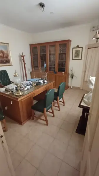 Casa de 6 ambientes en venta en NUEVA POMPEYA