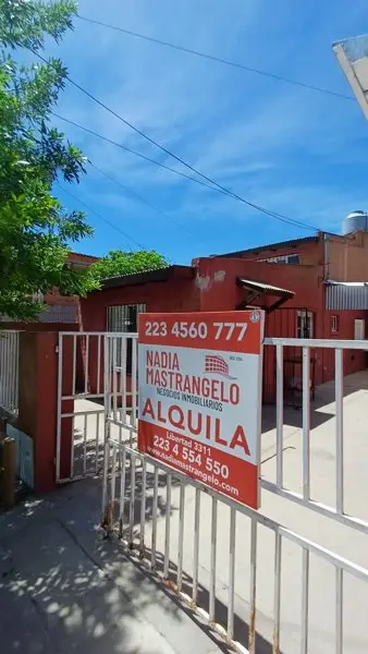 Casa de 3 ambientes en alquiler en Aeroparque