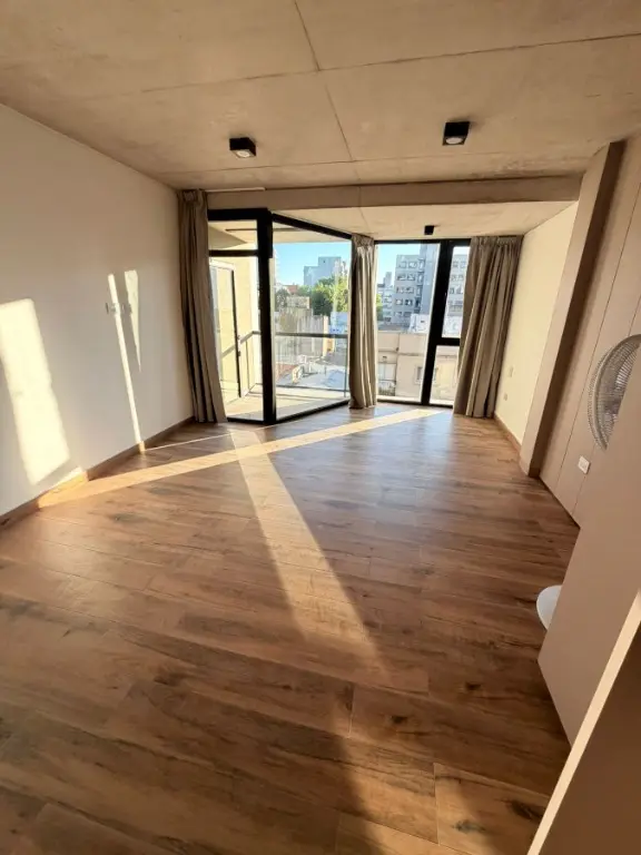 Departamento de 1 ambiente en venta en ESTACION TERMINAL (ALDREY)