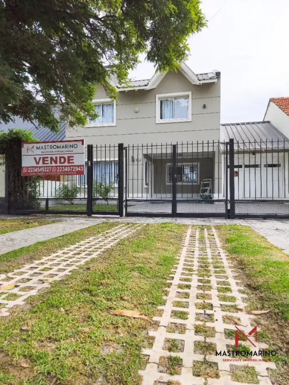 Casa de 5 ambientes en venta en LA FLORIDA