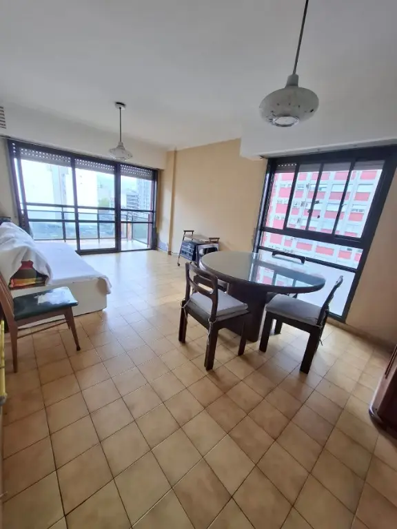 Departamento de 2 ambientes en venta en Centro