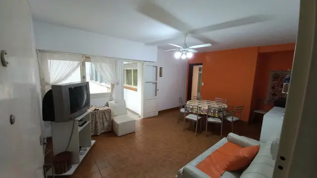 Departamento de 4 ambientes en venta en LA PERLA