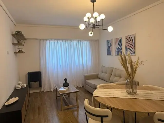 Departamento de 3 ambientes en venta en Área Centro
