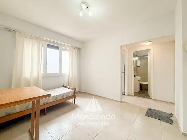 Departamento de 1 ambiente en alquiler en Centro