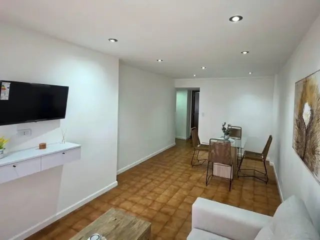 Departamento de 2 ambientes en venta en Área Centro