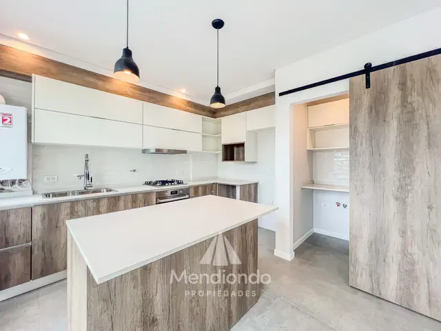 Departamento de 4 ambientes en venta en GENERAL ROCA