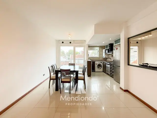 Departamento de 3 ambientes en venta en Centro