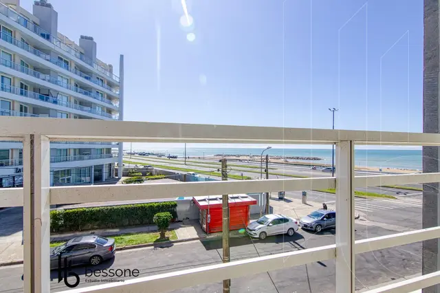 Departamento de 2 ambientes en venta en PARQUE LURO