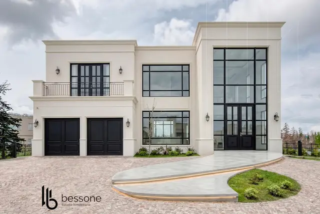 Casa de 3 ambientes en venta en BOSQUE PERALTA RAMOS