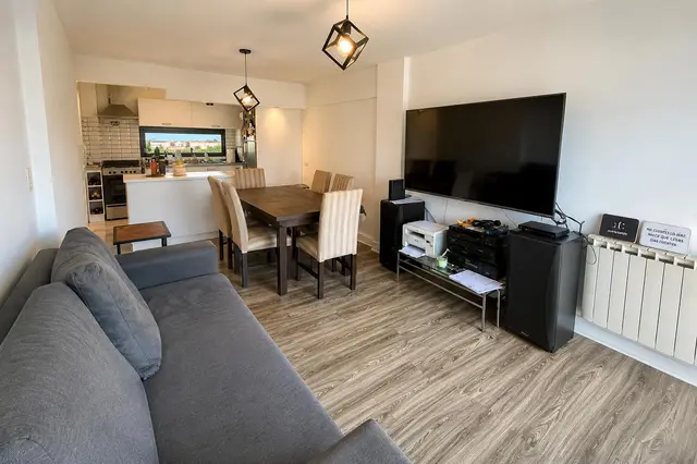 Departamento de 4 ambientes en venta en Centro