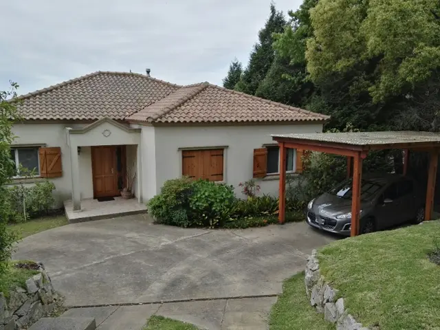 Casa de 5 ambientes en venta en ESTACION TERMINAL (ALDREY)