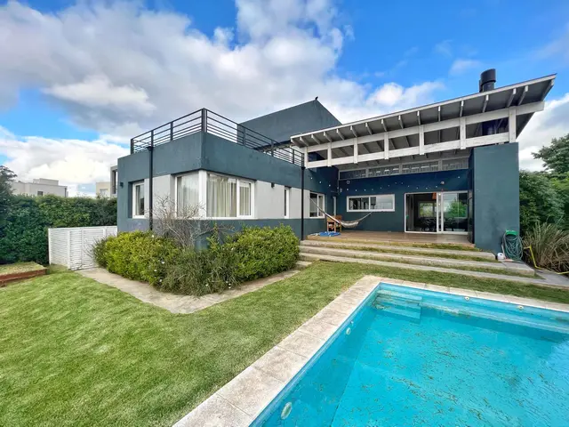 Casa de 3 ambientes en venta en Jorge Newbery