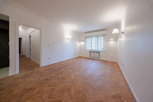 Departamento de 4 ambientes en venta en AREA CENTRO