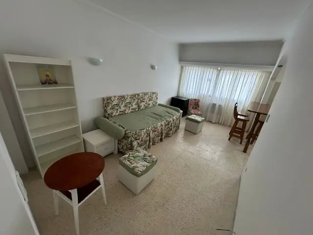 Departamento de 2 ambientes en alquiler en Centro