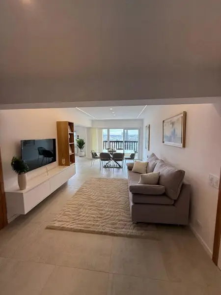 Departamento de 3 ambientes en venta en Área Centro