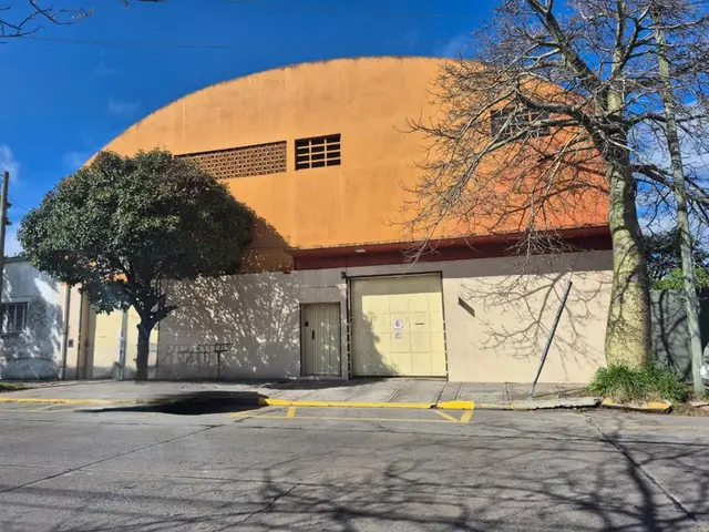 Local en venta en PLAZA PERALTA RAMOS