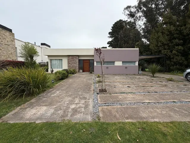 Casa en venta en Jorge Newbery