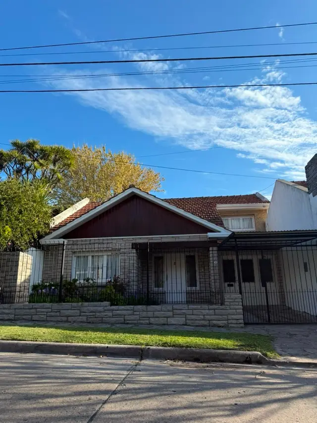 Casa en venta en PLAZA PERALTA RAMOS