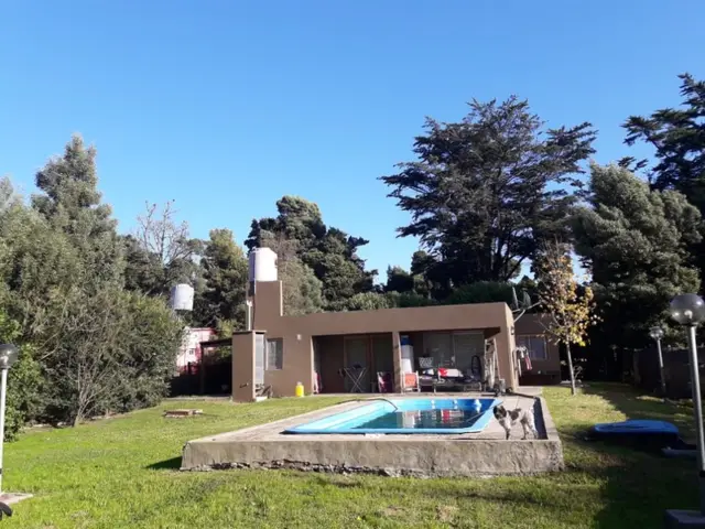 Casa de 4 ambientes en venta en BOSQUE ALEGRE