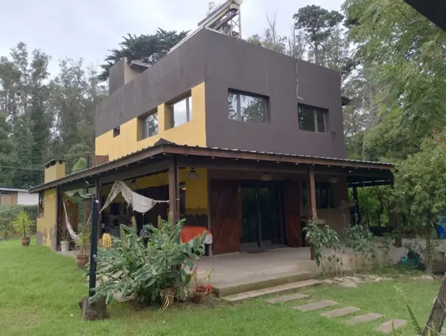 Casa de 4 ambientes en venta en BOSQUE PERALTA RAMOS