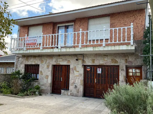 Departamento de 4 ambientes en alquiler en PARQUE LURO