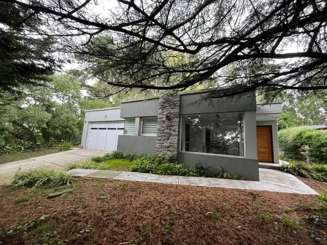 Casa de 3 ambientes en venta en SIERRA DE LOS PADRES