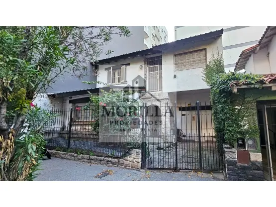 Terreno de 5 ambientes en venta en Centro