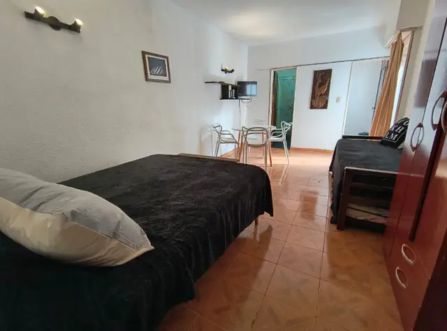 Departamento de 1 ambiente en venta en Área Centro