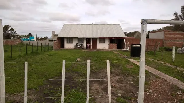 PH de 3 ambientes en venta en CAMET FELIX U.