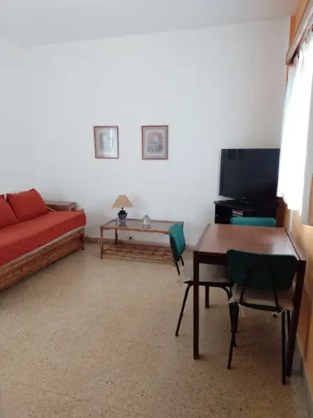 Departamento de 2 ambientes en venta en Centro