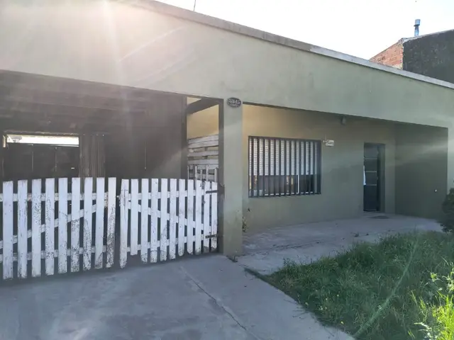 Casa de 3 ambientes en venta en PARQUE INDEPENDENCIA