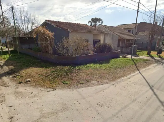 Casa de 3 ambientes en venta en ESTRADA JOSE MANUEL