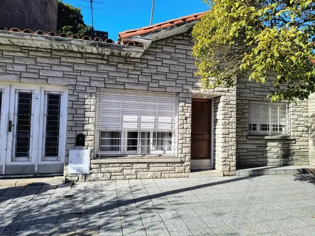 Casa en venta en PLAZA PERALTA RAMOS