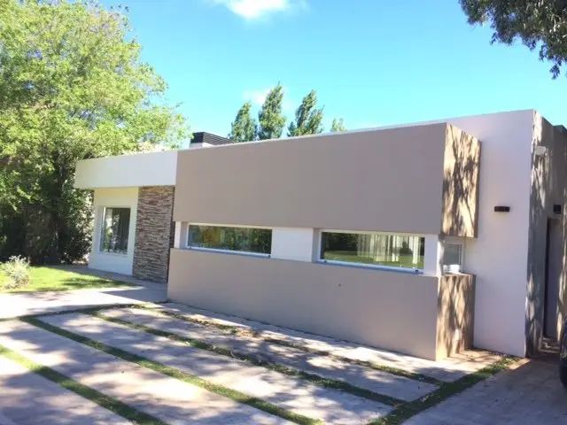 Casa de 4 ambientes en venta en Mar del Plata