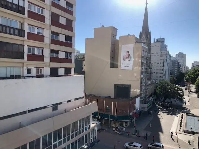 Departamento de 3 ambientes en venta en Centro