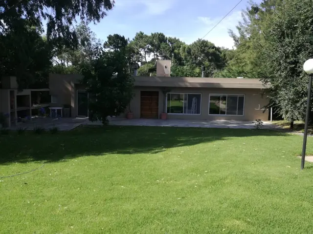 Casa de 3 ambientes en venta en SIERRA DE LOS PADRES