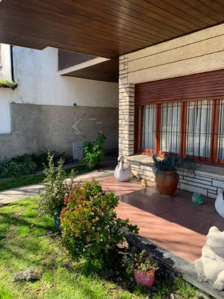 Casa de 3 ambientes en venta en PARQUE LURO