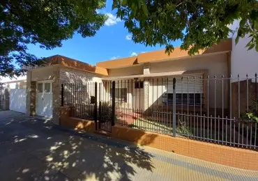 Casa de 3 ambientes en venta en Mar del Plata