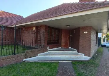 Casa de 3 ambientes en venta en PERALTA RAMOS OESTE