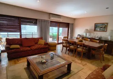 Departamento de 4 ambientes en venta en Centro